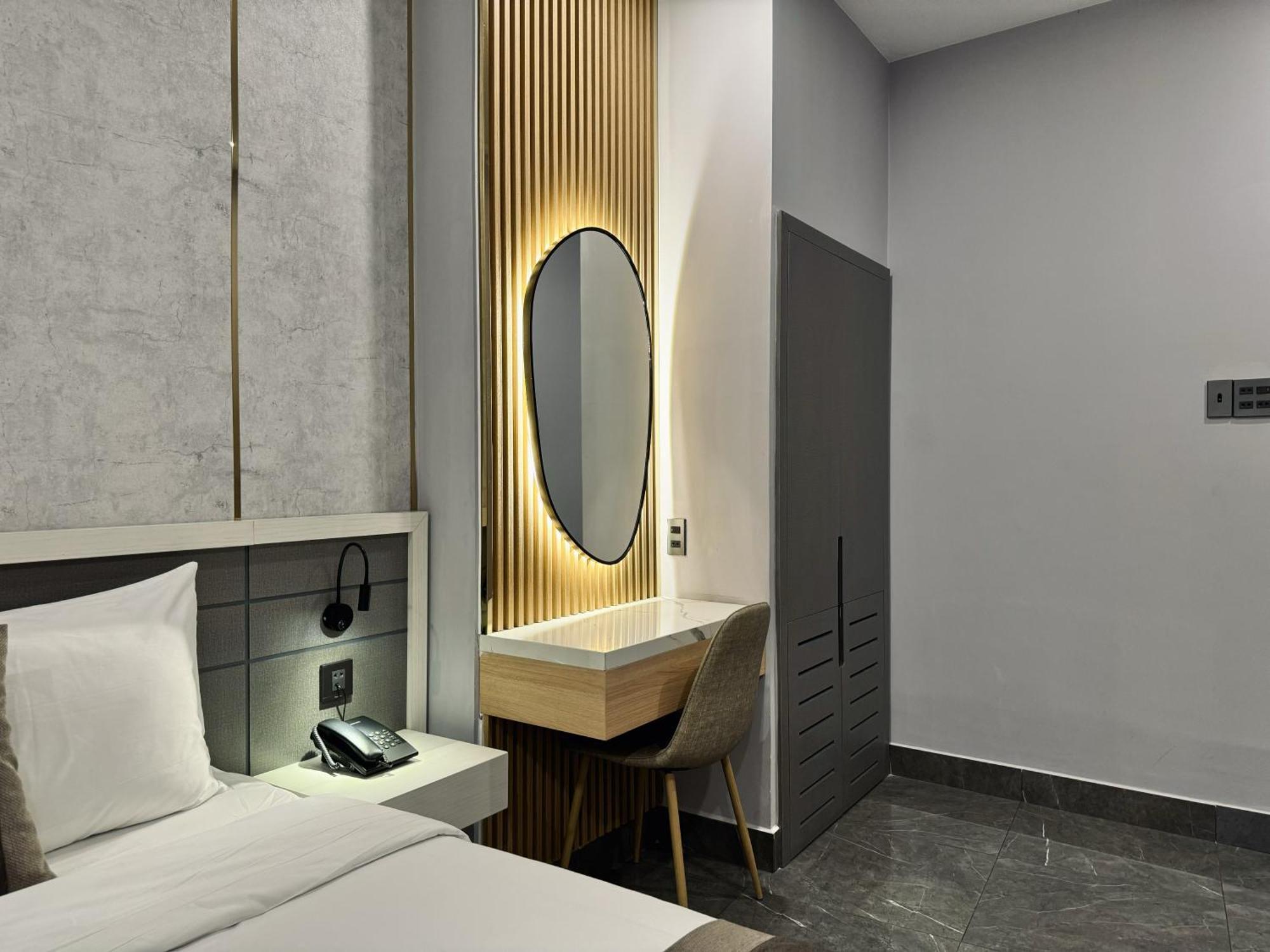 Lion 9 Hotel Cần Thơ Extérieur photo